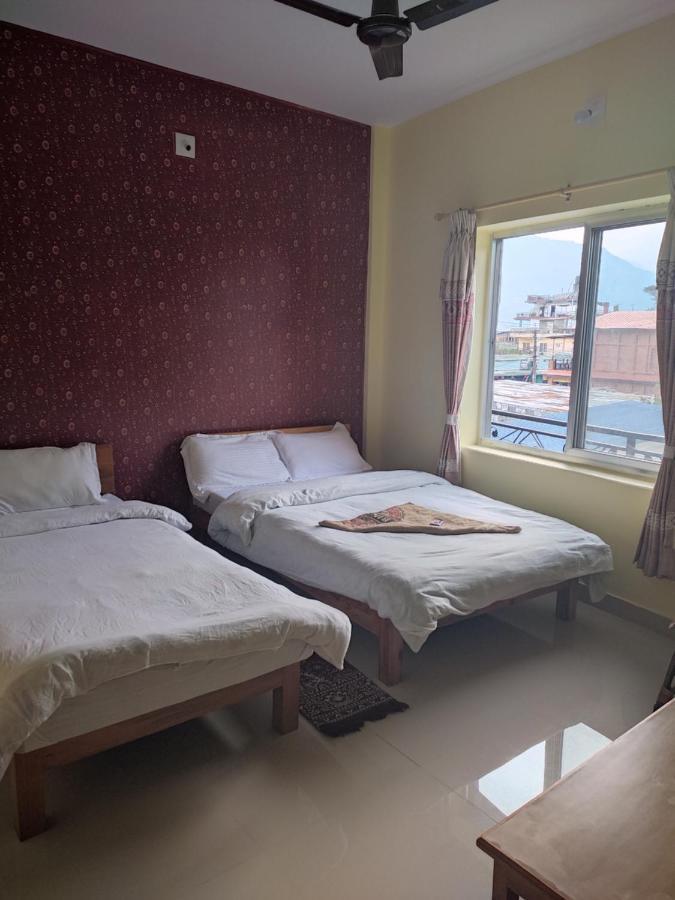 Hotel Green Hill View Pokhara Esterno foto