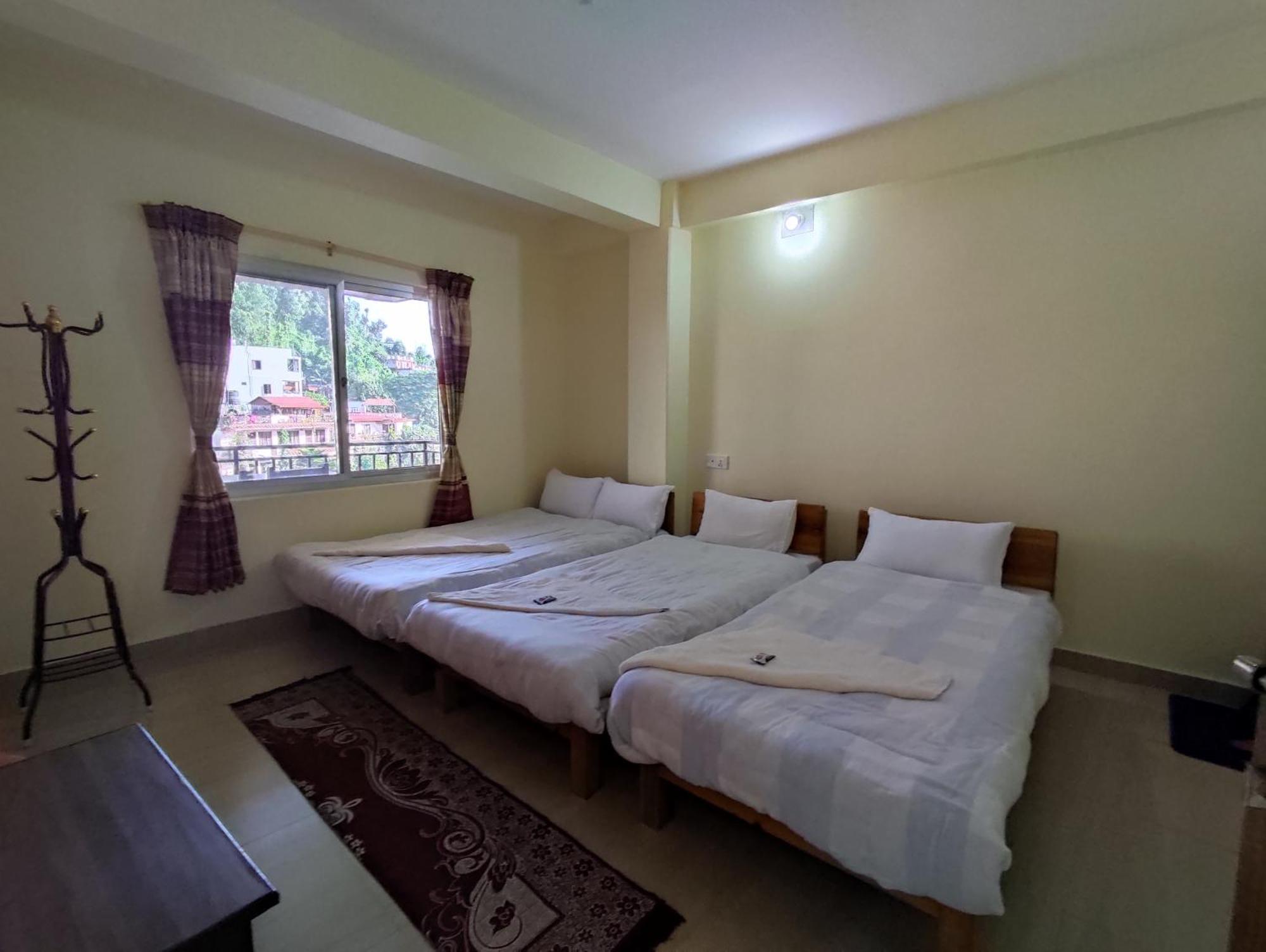 Hotel Green Hill View Pokhara Camera foto